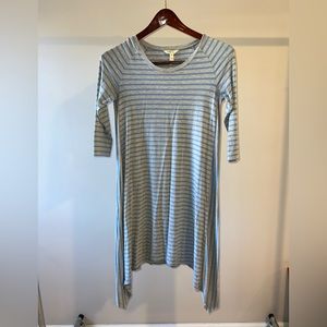 Matilda Jane Women’s Gray/Blue Striped Dress